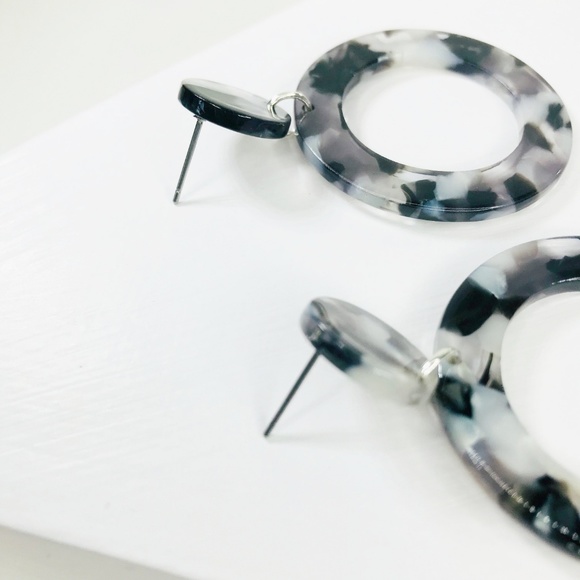 🆑 Open Circle Drops in Black - Picture 4 of 5